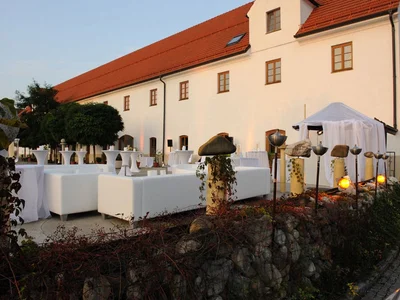 Schloss Pertenstein - die einzigartige Location für Ihre Hochzeitsfeier im Chiemgau.