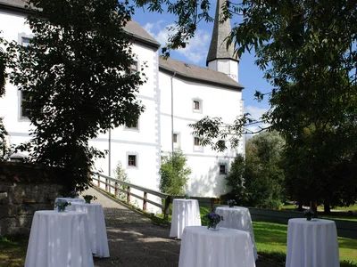 Schloss Pertenstein - die einzigartige Location für Ihre Hochzeitsfeier im Chiemgau.
