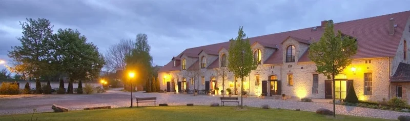 Hotel Burg Wanzleben - Außenansicht