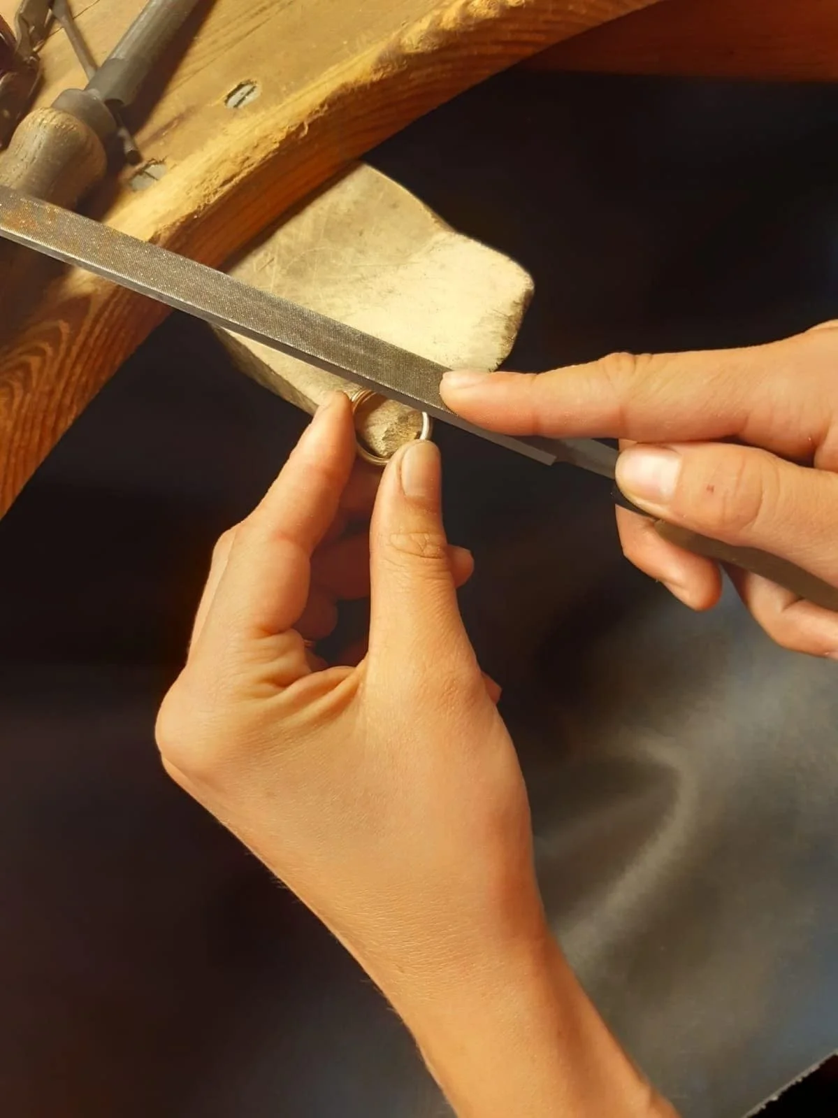 Die Schmuckschmiede in Würzburg - Goldschmiedekurse und Unikatschmuck aus Meisterhand